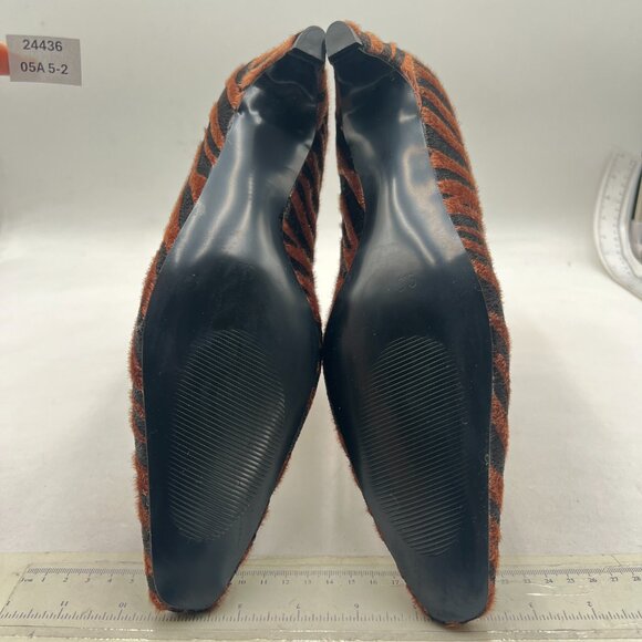 Black/Brown Suede Square Toe Comfort Kitten Low Heel Ankle Boots Pull On Booties - Picture 6 of 7